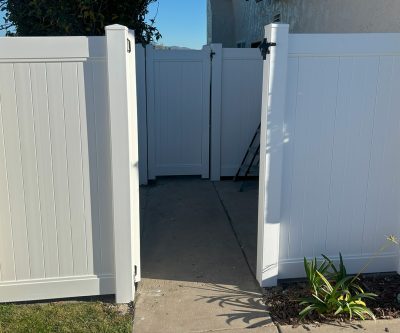 Vinyl fence 003