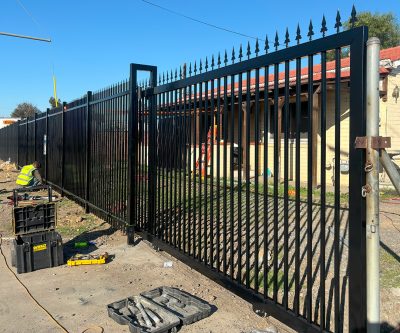 Wrought iron fence 018