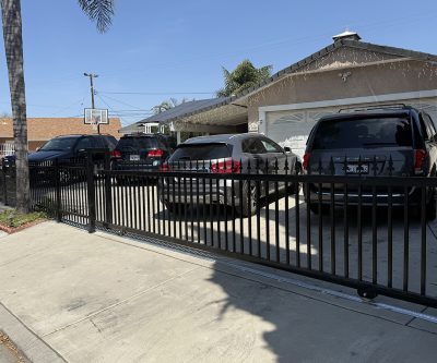 Wrought iron fence 054