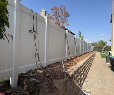 Vinyl fence 019