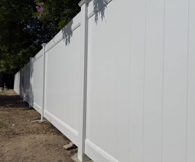 Vinyl fence 021