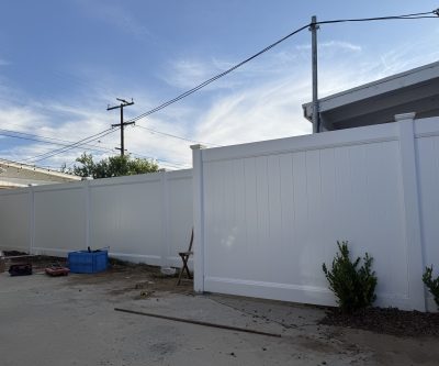 Vinyl fence 020