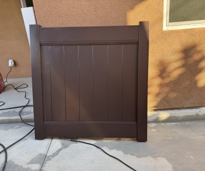 Vinyl fence 010