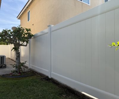 Vinyl fence 012