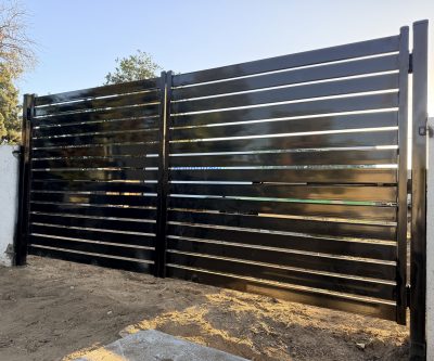 Wrought iron fence 073